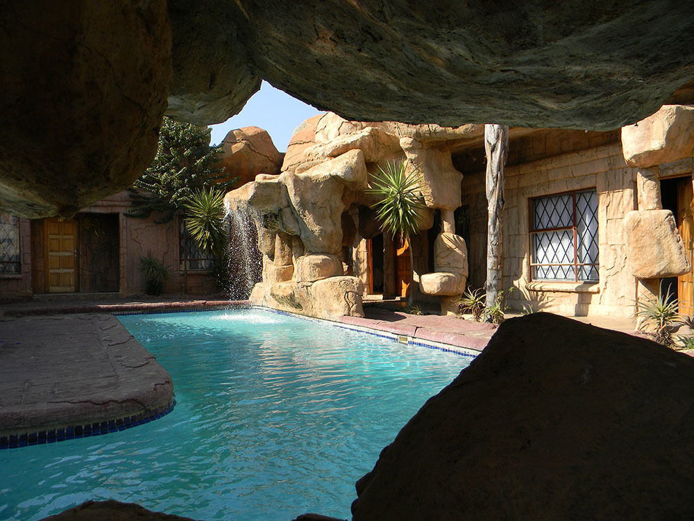 African Cave Lodge 해먼스크랄 외부 사진